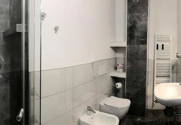 Casa Della Zia Elsa בית הארחה 3*